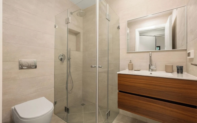 Old North Stylish Stay by Sea N' Rent