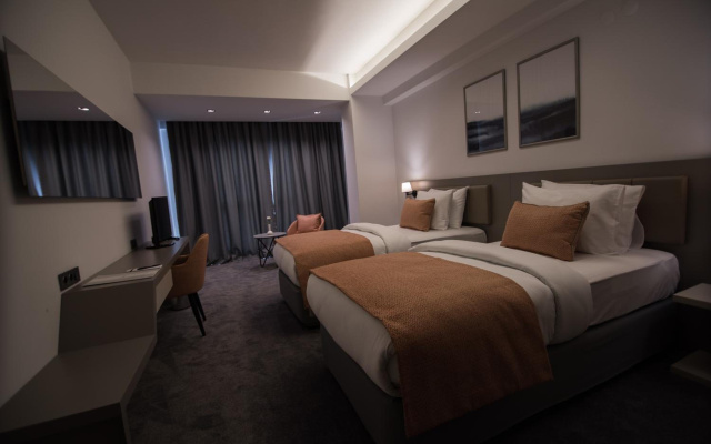 Dovv Hotel