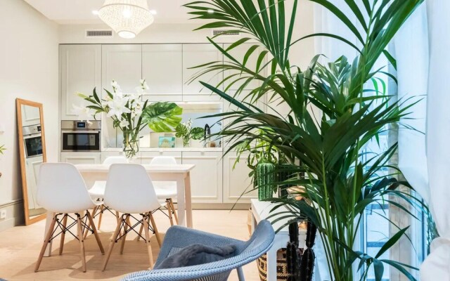 Apartment with One Bedroom in Madrid, with Wifi