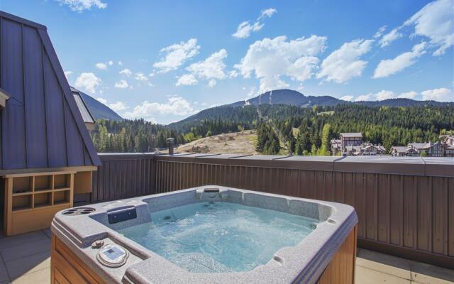 Sundial Hotel