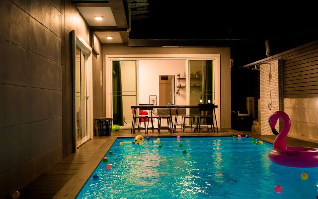 The Loft 51 Hua Hin Pool Villa