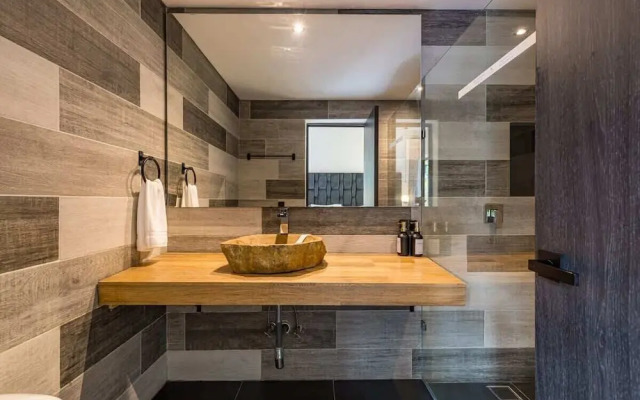 Amazing 6BR Oasis in Poblado MDE