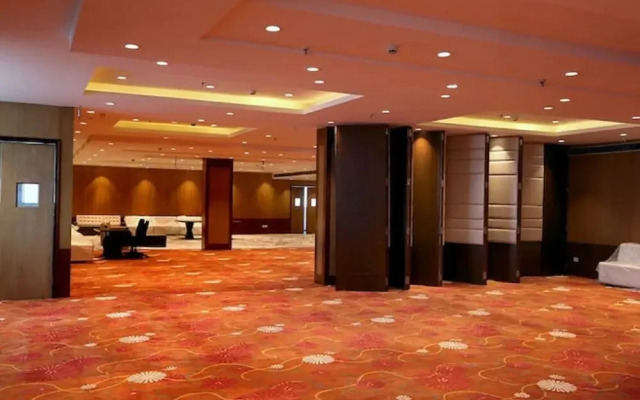 The Grand viktoria Hotel