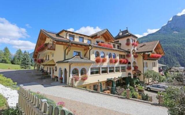 Family Hotel La Grotta