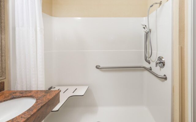 Baymont by Wyndham Savannah/Garden City