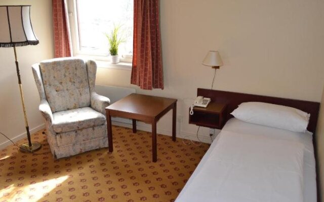Midtnes Hotel
