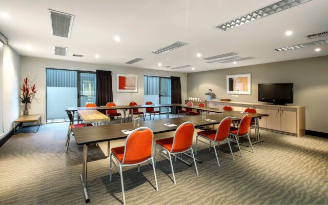 Gladstone Downtown Central Apartment Hotel