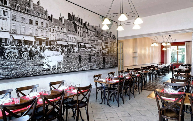 Logis Hôtel Du Commerce Et Touring