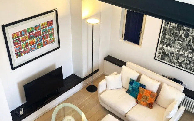 cozy and Bright Flat in Isola- Pergola 4