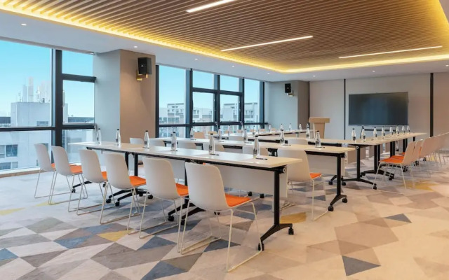 Holiday Inn Express Foshan Sanshui
