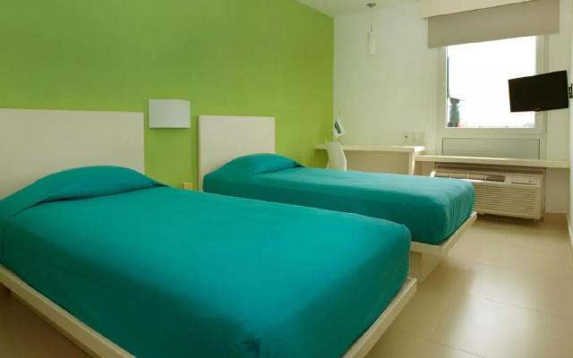 City Express Junior by Marriott Veracruz Aeropuerto