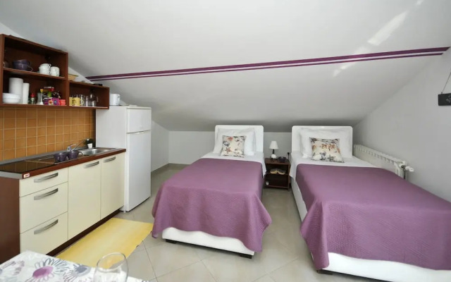 Apartments Roza