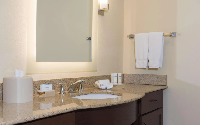 Homewood Suites Lexington-Hamburg