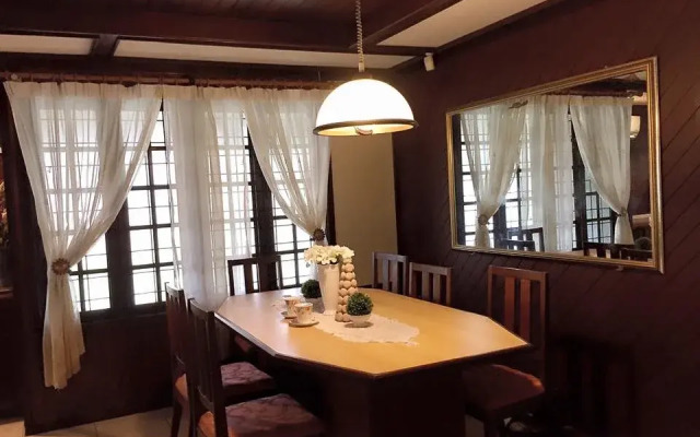 Cemerlang Homestay