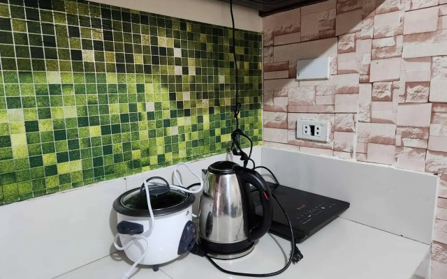 1 Bedroom Condo at One Oasis Condominuim