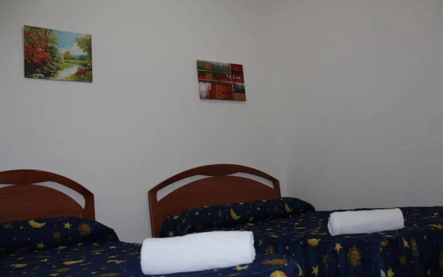 Casa De Huespedes Lemus