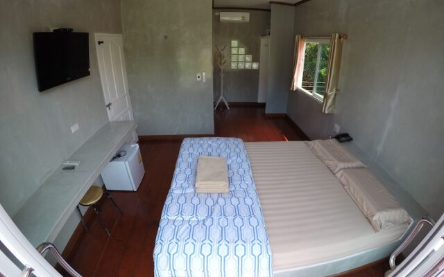 Bua Villa
