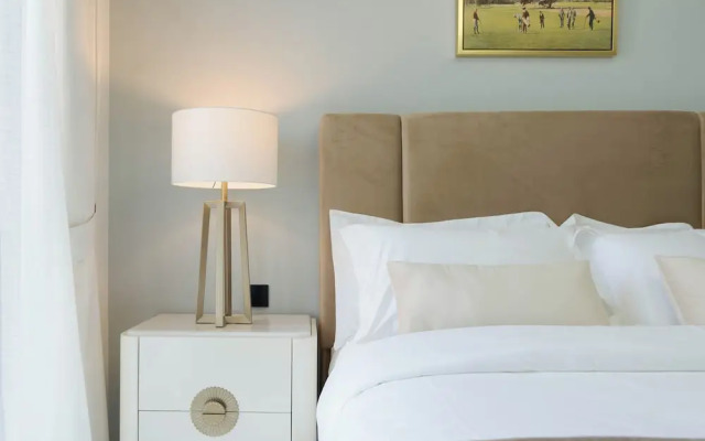 KeyRock Living -  Luxe Escape with Pool