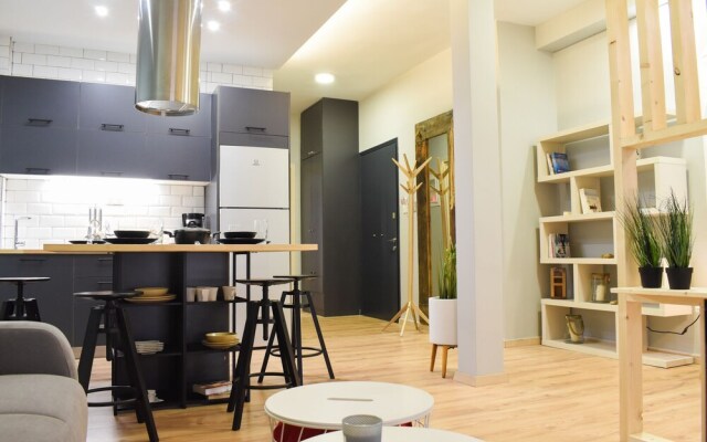 Luxurious flat near the beach and the city center