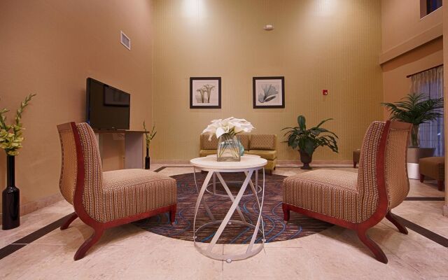 Best Western Plus Lonoke Hotel