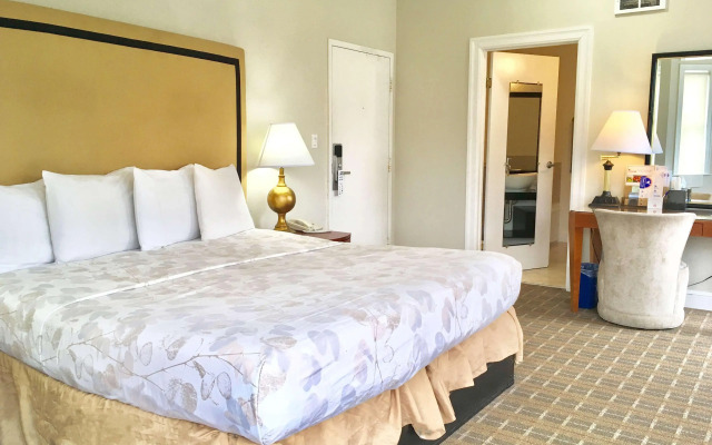 Sia Park Executive Hotel