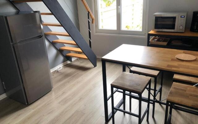 Maisonnette a 100 M de la Plage