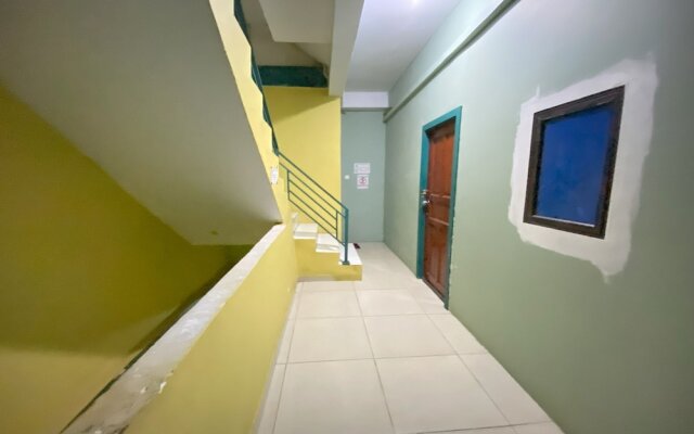 SPOT ON 93776 Intan HomestayNearAnugrah Sinar Lautan