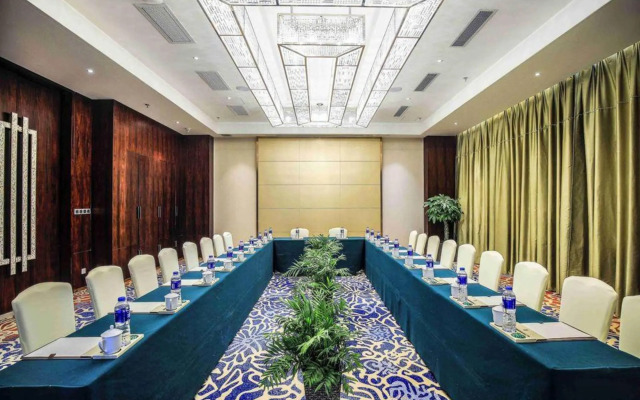 Junheng Hotel