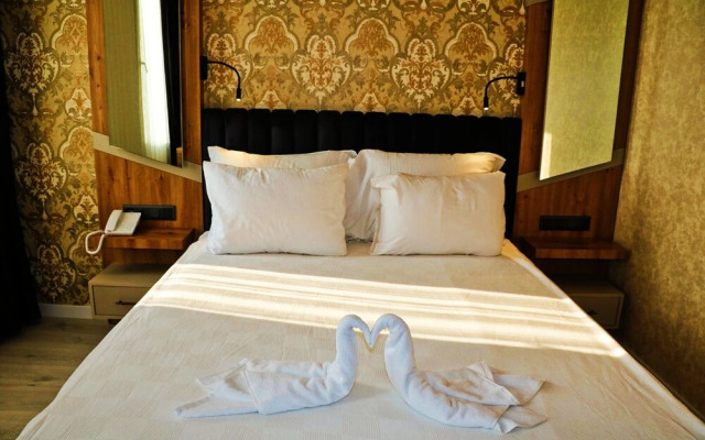 Isnova Hotel