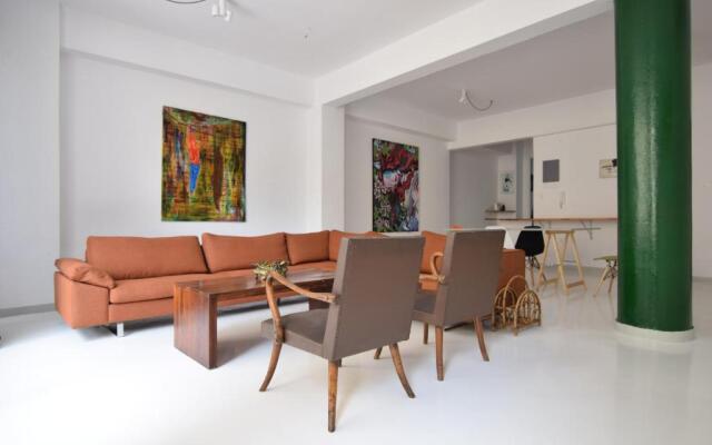 Central apts with Acropolis views - PK building