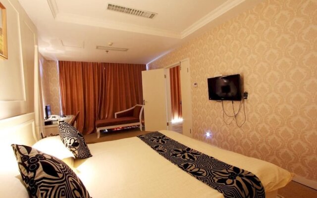 Tonglu Baioute Holiday Hotel