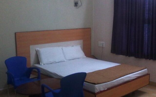 Hotel Pasuparthy Residency