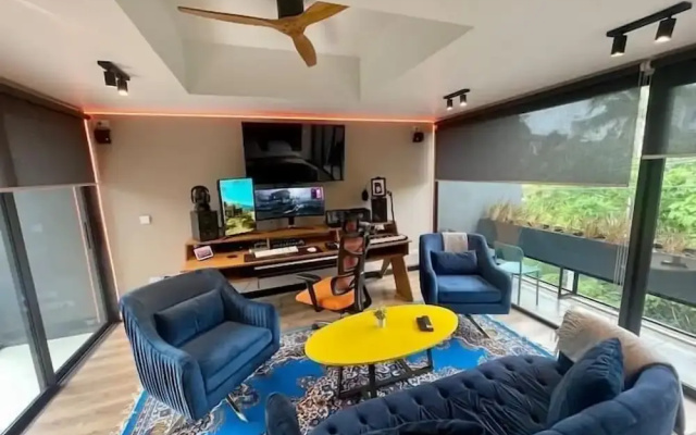 Beautiful Sea View Full Smart House 3BR