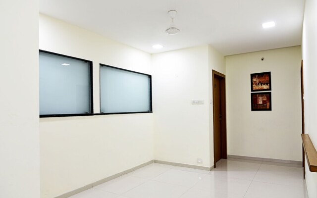 FabHotel Hill View Gachibowli