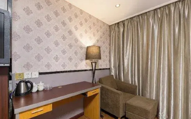 Guangzhou Grand Spring Hotel (Jiahe Wanggang Subway Station Branch)