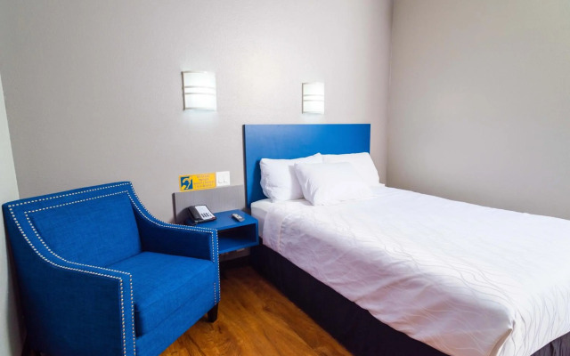 Motel 6