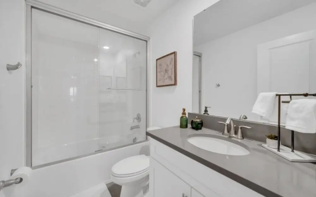 2900penolpe 9 Bedroom Home