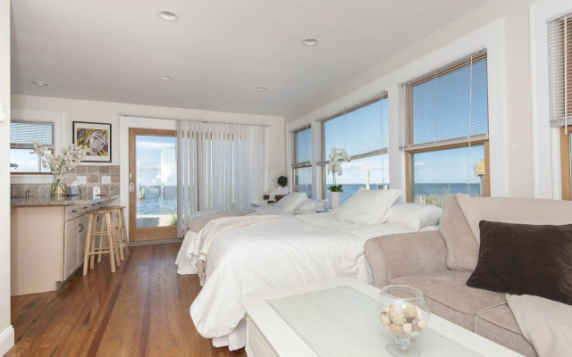 The Palms Hotel Fire Island