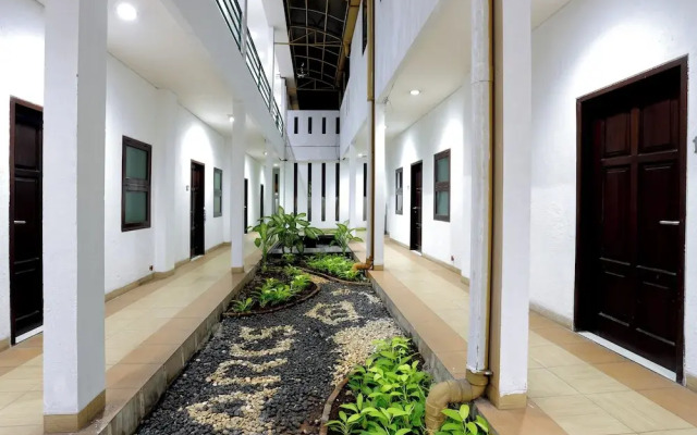 Jambuluwuk Residence Menteng