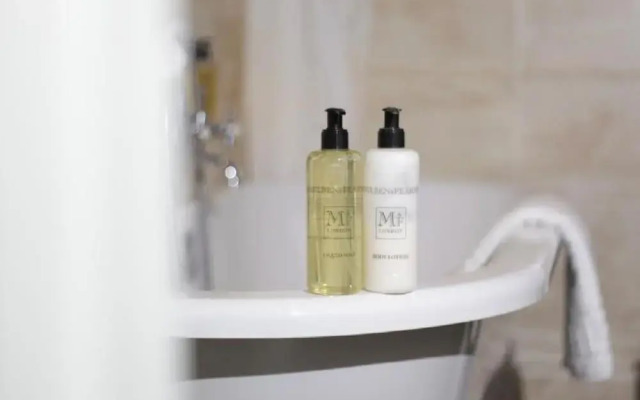 The Knife and Cleaver