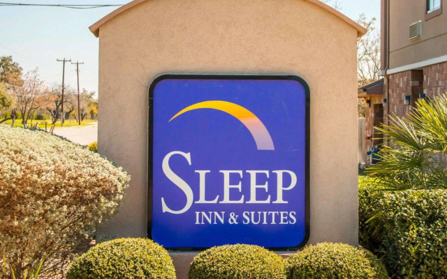 Sleep Inn & Suites at Six Flags