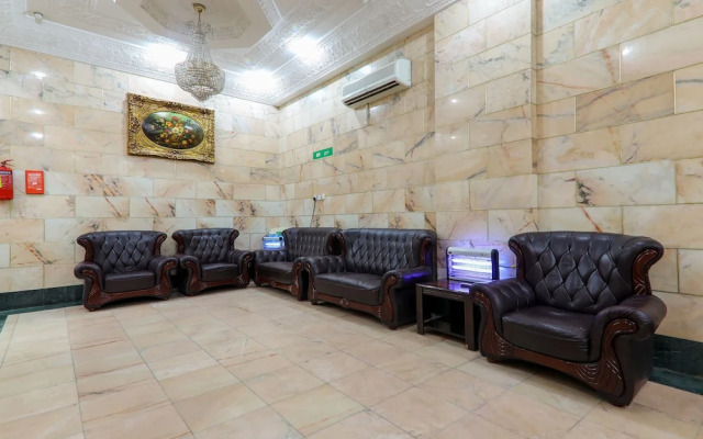 Oyo 163 Al Sadarh Furnished Units