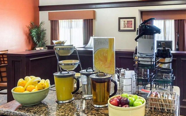 SureStay Plus Hotel by Best Western San Antonio North