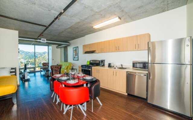 Sunset Gordon by Ginosi