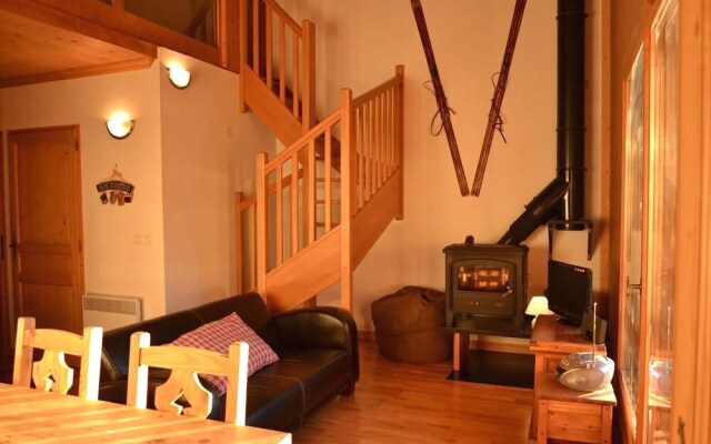 Apt B6 Le Bardot - ARAVIS Holidays