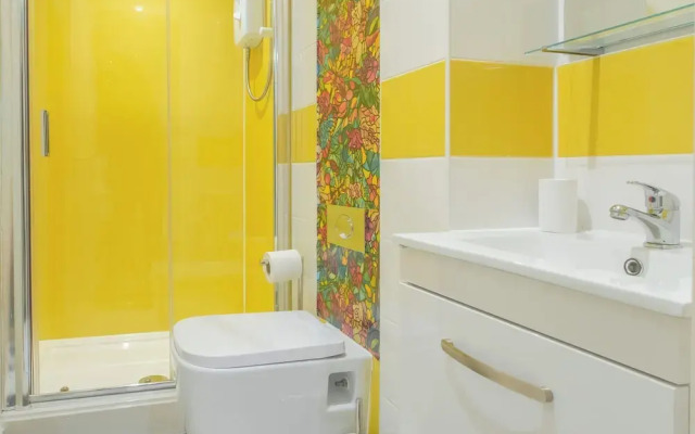 Priestley House Apartment - City Retreat