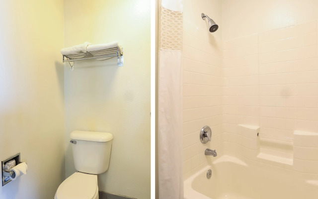 Siletz Bay Beachfront Hotel by OYO Lincoln City