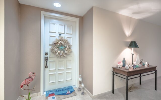 Bahia Del Mar P-401 by Vtrips