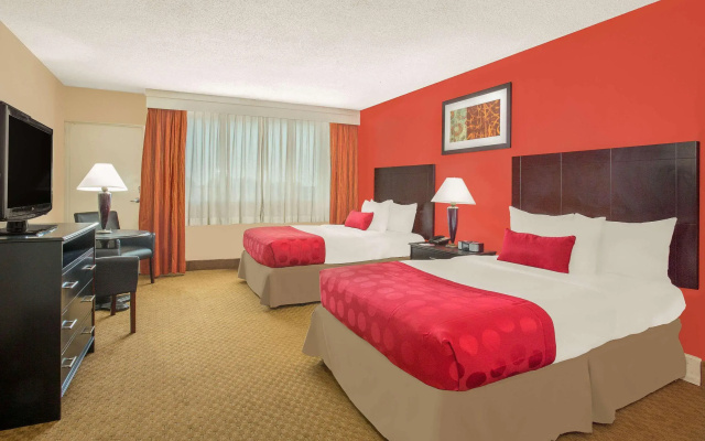 Ramada Plaza by Wyndham Fayetteville Fort Bragg Area