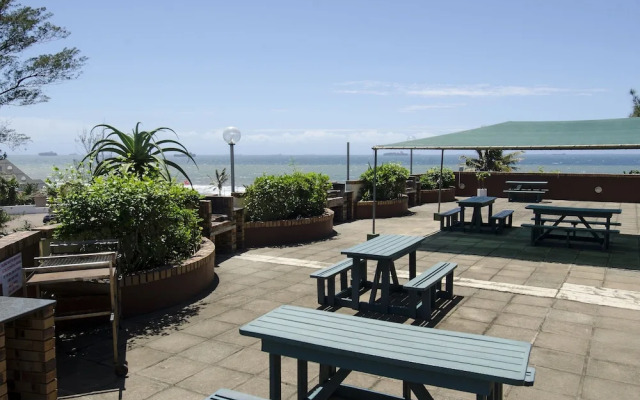 401 Umdloti Beach Resort